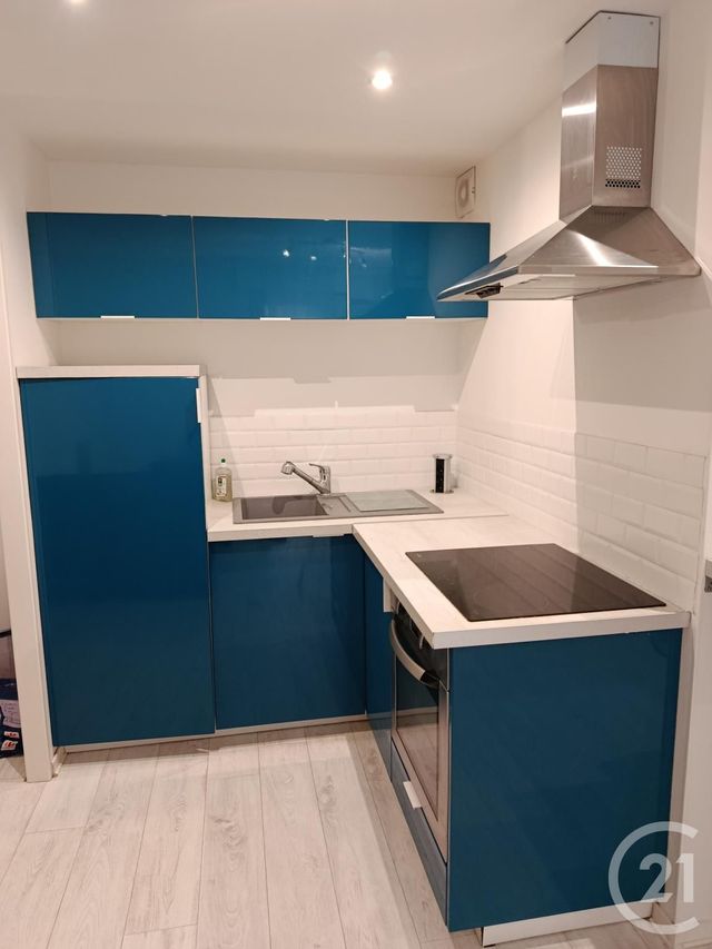 Appartement F2 à louer - 2 pièces - 45.15 m2 - VANNES - 56 - BRETAGNE - Century 21 Amara Immobilier