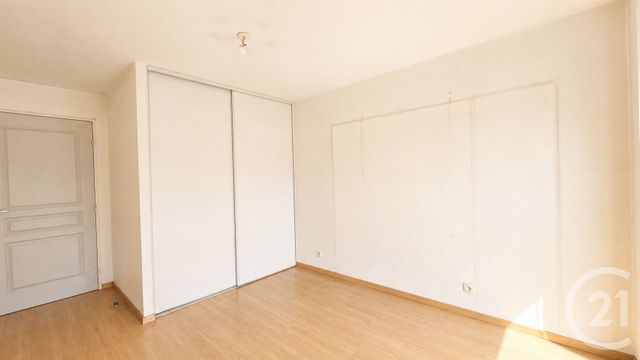 Appartement F4 à vendre - 4 pièces - 100.05 m2 - VANNES - 56 - BRETAGNE - Century 21 Amara Immobilier