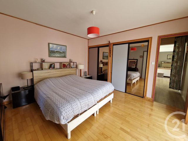 Afficher la photo en grand maison à vendre - 10 pièces - 290.0 m2 - MALESTROIT - 56 - BRETAGNE - Century 21 Amara Immobilier