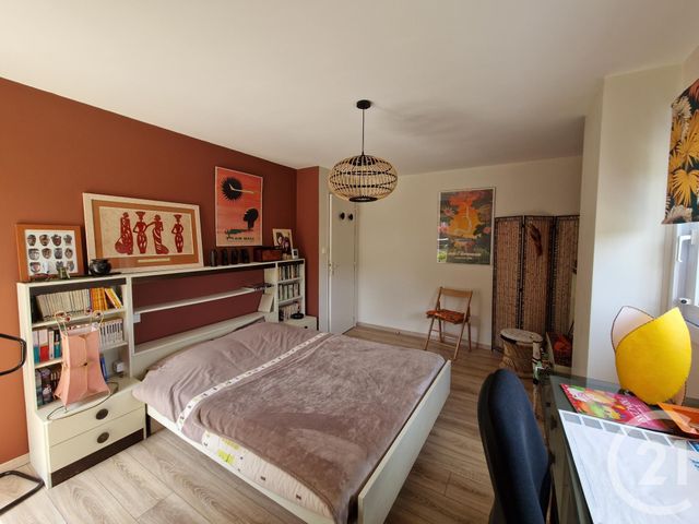 Afficher la photo en grand maison à vendre - 10 pièces - 290.0 m2 - MALESTROIT - 56 - BRETAGNE - Century 21 Amara Immobilier