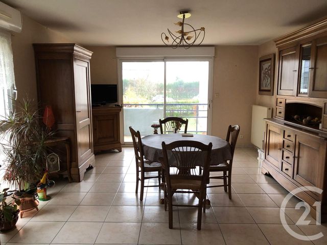 Appartement T4 à vendre - 4 pièces - 81.58 m2 - VANNES - 56 - BRETAGNE - Century 21 Amara Immobilier