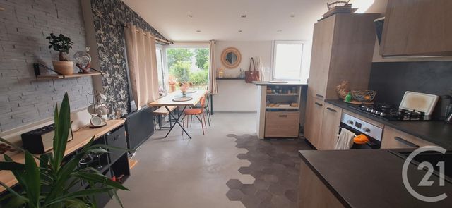 Appartement F3 à vendre - 3 pièces - 44.28 m2 - THEIX NOYALO - 56 - BRETAGNE - Century 21 Amara Immobilier