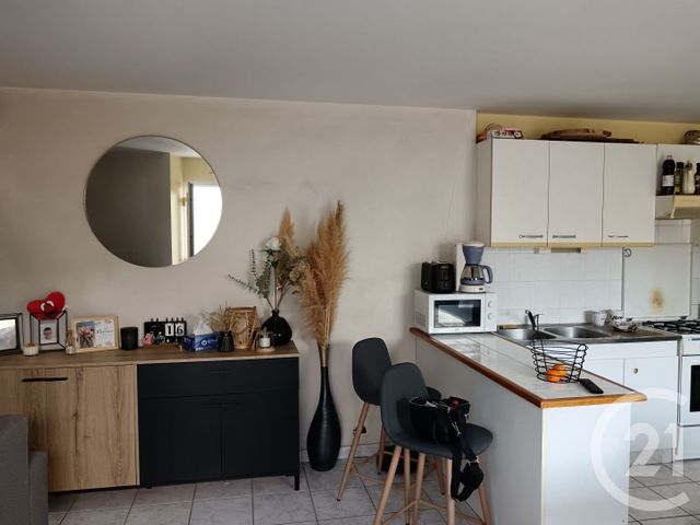 Appartement T3 à vendre - 3 pièces - 72.16 m2 - PLUVIGNER - 56 - BRETAGNE - Century 21 Amara Immobilier
