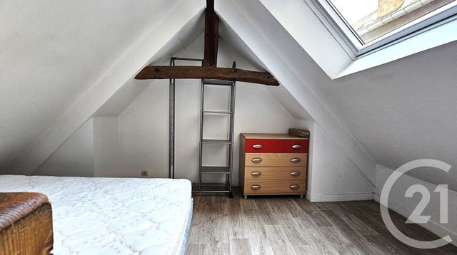 Appartement Duplex à vendre - 2 pièces - 24.3 m2 - VANNES - 56 - BRETAGNE - Century 21 Amara Immobilier