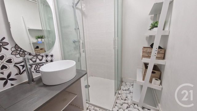 Appartement F3 à vendre - 3 pièces - 35.7 m2 - VANNES - 56 - BRETAGNE - Century 21 Amara Immobilier