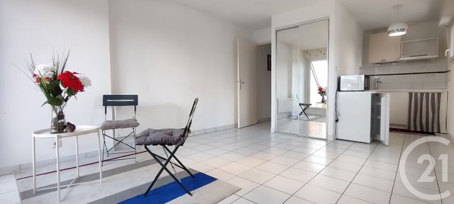 Appartement T2 à vendre - 2 pièces - 41.72 m2 - VANNES - 56 - BRETAGNE - Century 21 Amara Immobilier