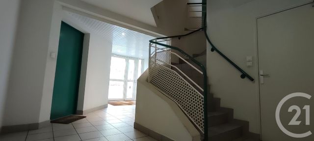 Appartement T2 à vendre - 2 pièces - 41.72 m2 - VANNES - 56 - BRETAGNE - Century 21 Amara Immobilier