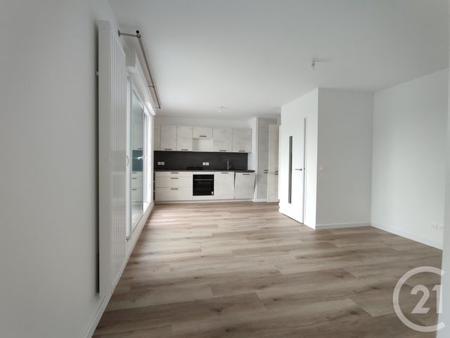 Appartement F2 à louer - 2 pièces - 44.0 m2 - VANNES - 56 - BRETAGNE - Century 21 Amara Immobilier