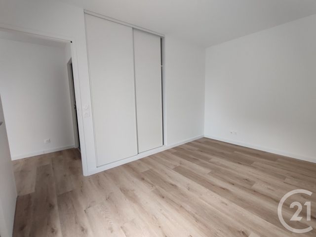 Appartement F2 à louer - 2 pièces - 44.0 m2 - VANNES - 56 - BRETAGNE - Century 21 Amara Immobilier