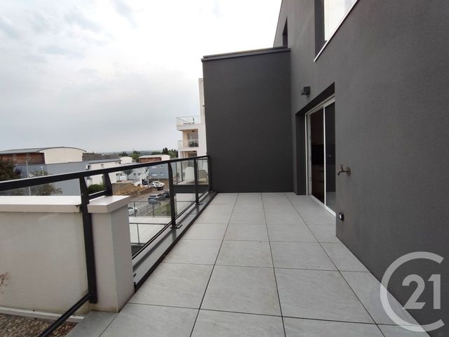 Appartement F2 à louer - 2 pièces - 44.0 m2 - VANNES - 56 - BRETAGNE - Century 21 Amara Immobilier