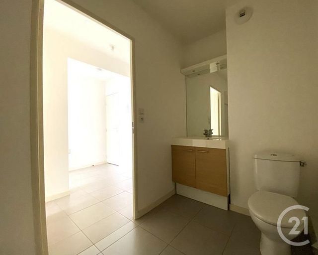 Appartement F2 à vendre - 2 pièces - 47.0 m2 - VANNES - 56 - BRETAGNE - Century 21 Amara Immobilier