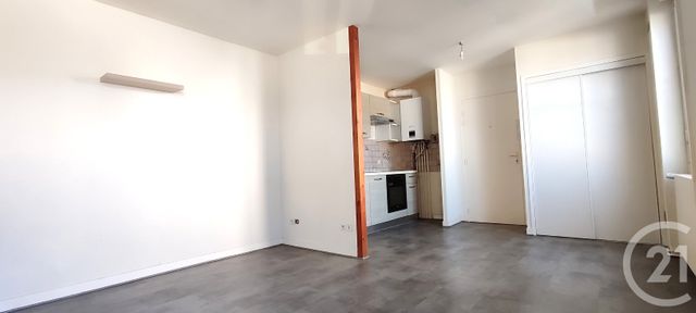 Appartement F2 à vendre - 2 pièces - 39.68 m2 - VANNES - 56 - BRETAGNE - Century 21 Amara Immobilier