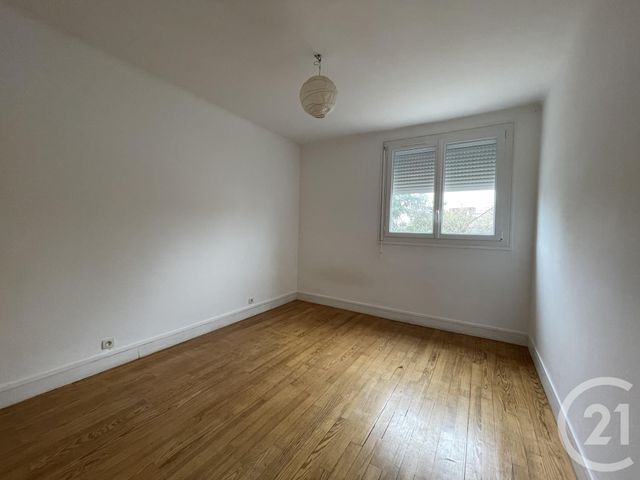 Appartement T4 à louer - 4 pièces - 66.83 m2 - VANNES - 56 - BRETAGNE - Century 21 Amara Immobilier