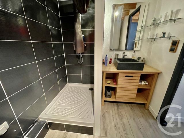 Appartement Duplex à vendre - 2 pièces - 40.44 m2 - VANNES - 56 - BRETAGNE - Century 21 Amara Immobilier