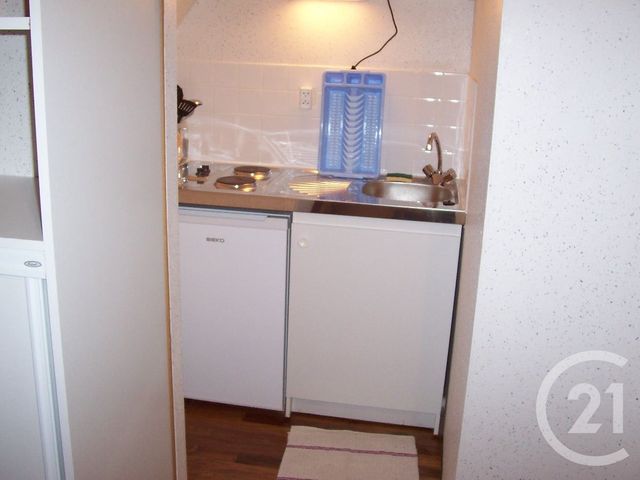 Appartement F1 à vendre - 1 pièce - 16.53 m2 - VANNES - 56 - BRETAGNE - Century 21 Amara Immobilier