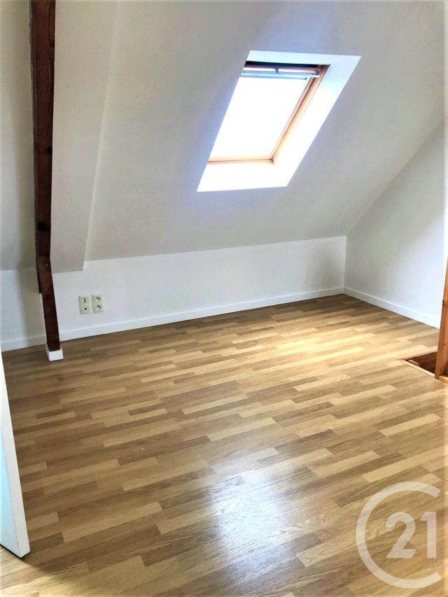 Appartement F2 à vendre - 2 pièces - 28.63 m2 - VANNES - 56 - BRETAGNE - Century 21 Amara Immobilier