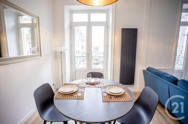 Appartement F3 à louer - 2 pièces - 50.58 m2 - VANNES - 56 - BRETAGNE - Century 21 Amara Immobilier