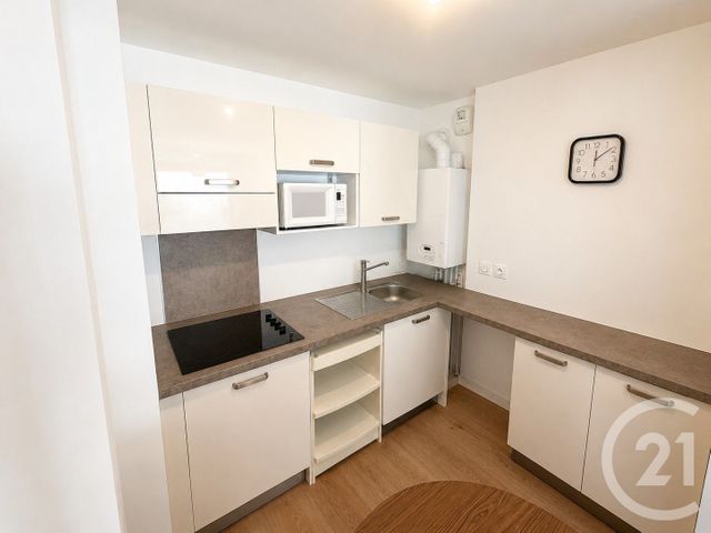 Appartement F2 bis à vendre - 2 pièces - 43.77 m2 - VANNES - 56 - BRETAGNE - Century 21 Amara Immobilier
