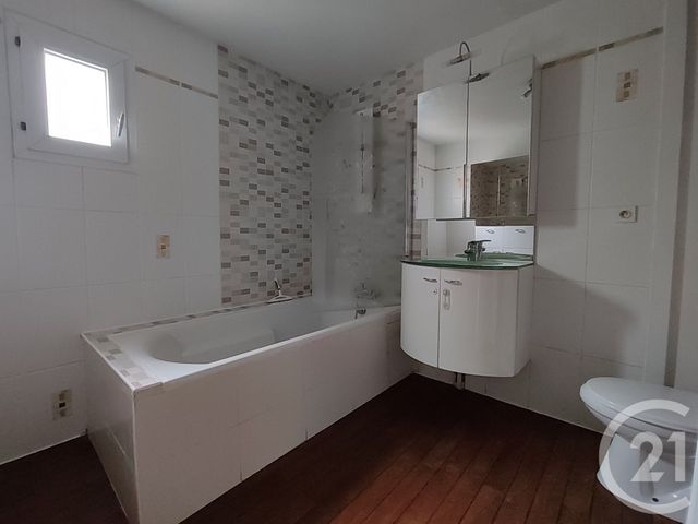 maison à louer - 5 pièces - 79.63 m2 - VANNES - 56 - BRETAGNE - Century 21 Amara Immobilier