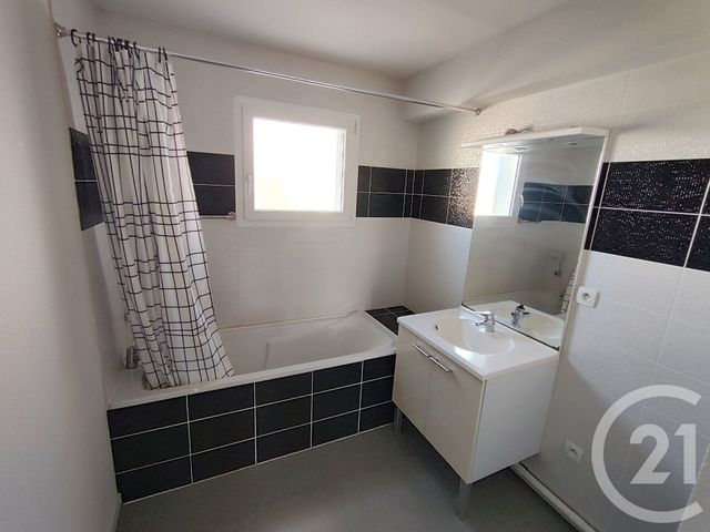 Appartement T3 à vendre - 3 pièces - 60.98 m2 - SENE - 56 - BRETAGNE - Century 21 Amara Immobilier