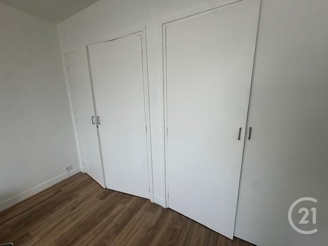 Appartement Studio à louer - 1 pièce - 29.86 m2 - VANNES - 56 - BRETAGNE - Century 21 Amara Immobilier