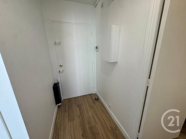 Appartement Studio à louer - 1 pièce - 29.86 m2 - VANNES - 56 - BRETAGNE - Century 21 Amara Immobilier