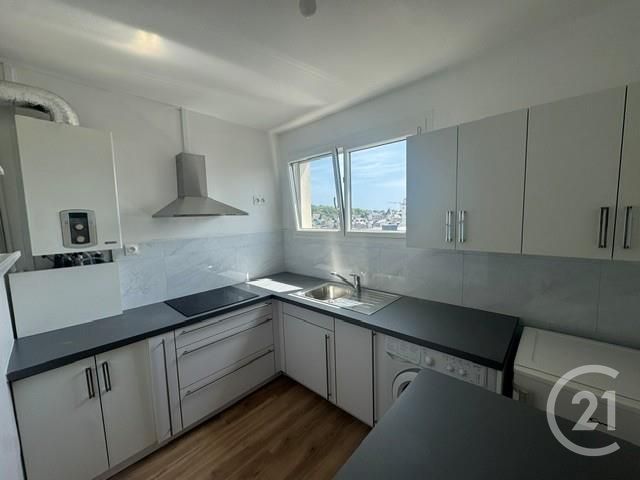 Appartement Studio à louer - 1 pièce - 29.86 m2 - VANNES - 56 - BRETAGNE - Century 21 Amara Immobilier