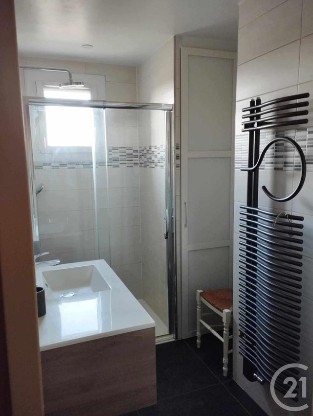 Appartement F3 à louer - 3 pièces - 48.83 m2 - VANNES - 56 - BRETAGNE - Century 21 Amara Immobilier