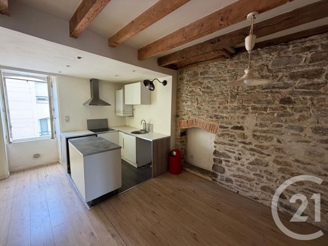 Appartement T2 à vendre - 2 pièces - 54.7 m2 - VANNES - 56 - BRETAGNE - Century 21 Amara Immobilier