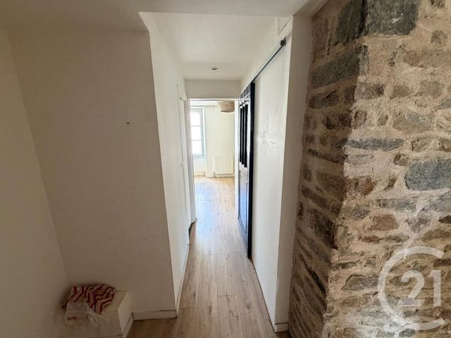 Appartement T2 à vendre - 2 pièces - 54.7 m2 - VANNES - 56 - BRETAGNE - Century 21 Amara Immobilier