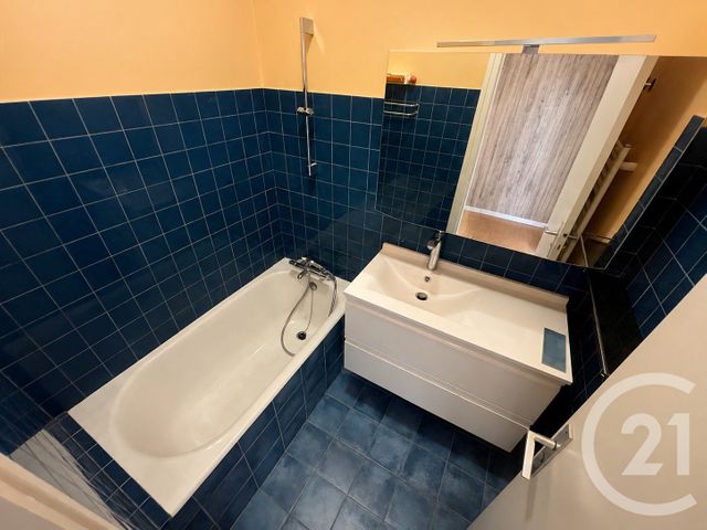 Appartement F2 à vendre - 2 pièces - 41.15 m2 - VANNES - 56 - BRETAGNE - Century 21 Amara Immobilier