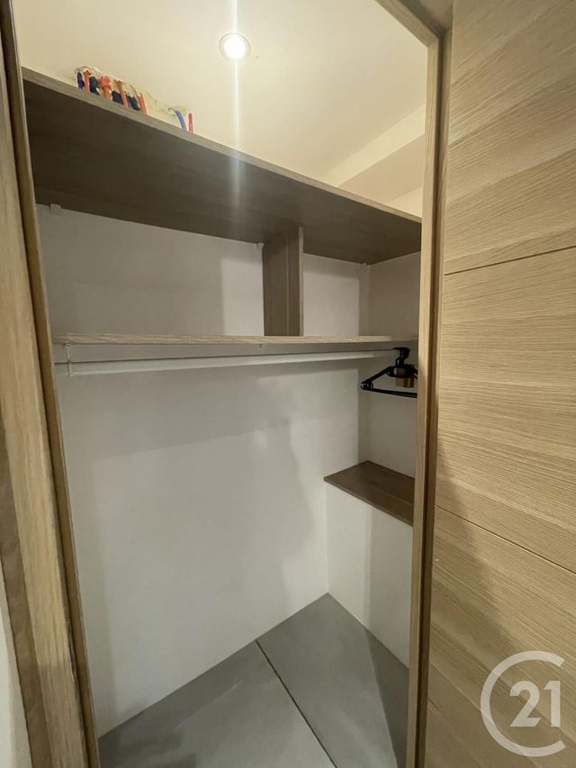 Appartement F2 à vendre - 2 pièces - 32.8 m2 - VANNES - 56 - BRETAGNE - Century 21 Amara Immobilier