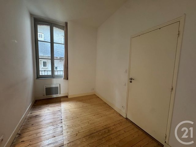 Appartement F2 à louer - 2 pièces - 43.32 m2 - VANNES - 56 - BRETAGNE - Century 21 Amara Immobilier
