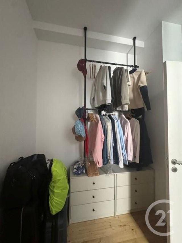 Appartement F2 à louer - 2 pièces - 43.32 m2 - VANNES - 56 - BRETAGNE - Century 21 Amara Immobilier