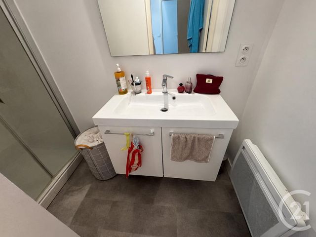 Appartement F2 à louer - 2 pièces - 43.32 m2 - VANNES - 56 - BRETAGNE - Century 21 Amara Immobilier