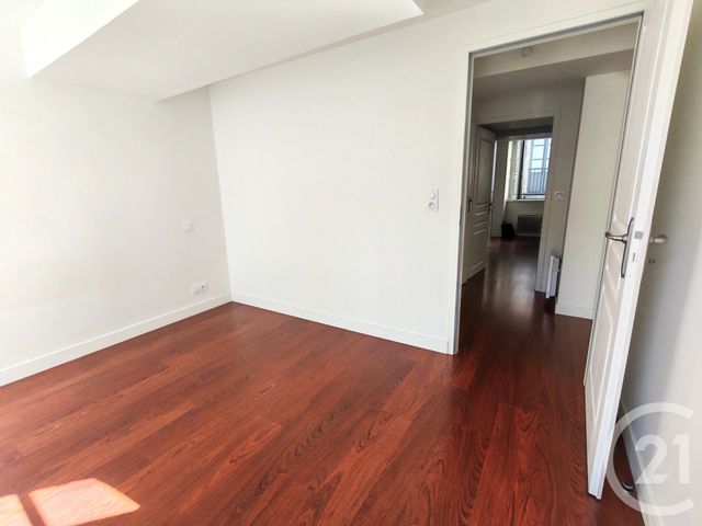 Appartement T3 à vendre - 3 pièces - 50.7 m2 - VANNES - 56 - BRETAGNE - Century 21 Amara Immobilier